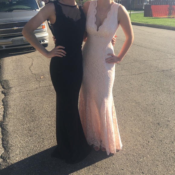 Prom dress - Picture 3 of 3